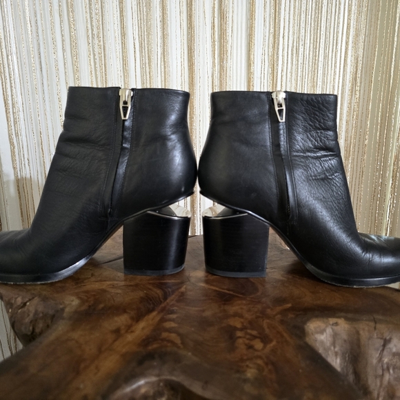 Alexander Wang Gabi - Black Leather & Silver Cut-out Heel Women's 36 1/2 - Picture 3 of 5